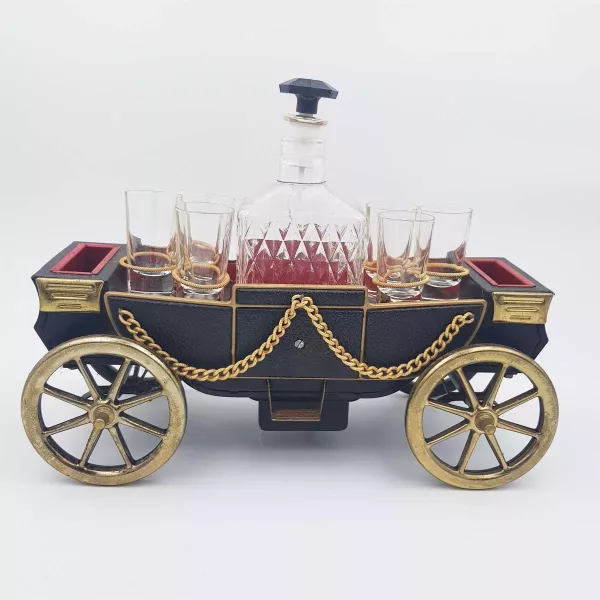 1960 Musical Bar Decanter & Shot glasses Shape of a carriage - Image 4