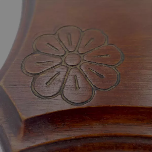 Wood trivet Engraved Central medallion France 1950s - Image 6