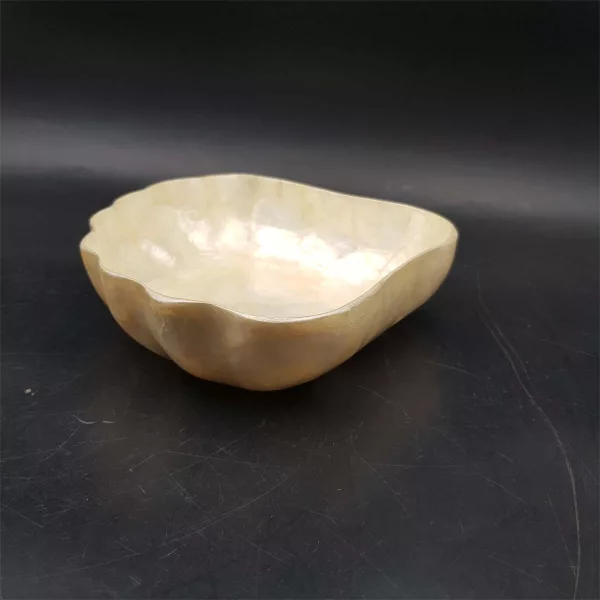 Mother-of-pearl aperitive set 3 bowls + 8 coasters - Image 3