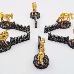6 Knife rests Horses & Show jumping fences Silver plated & Gilt