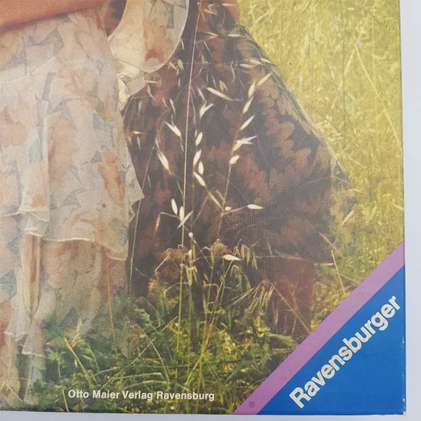 Rare Puzzle 2000pcs "Girls in the Meadow" by David Hamilton (1977) - Image 5