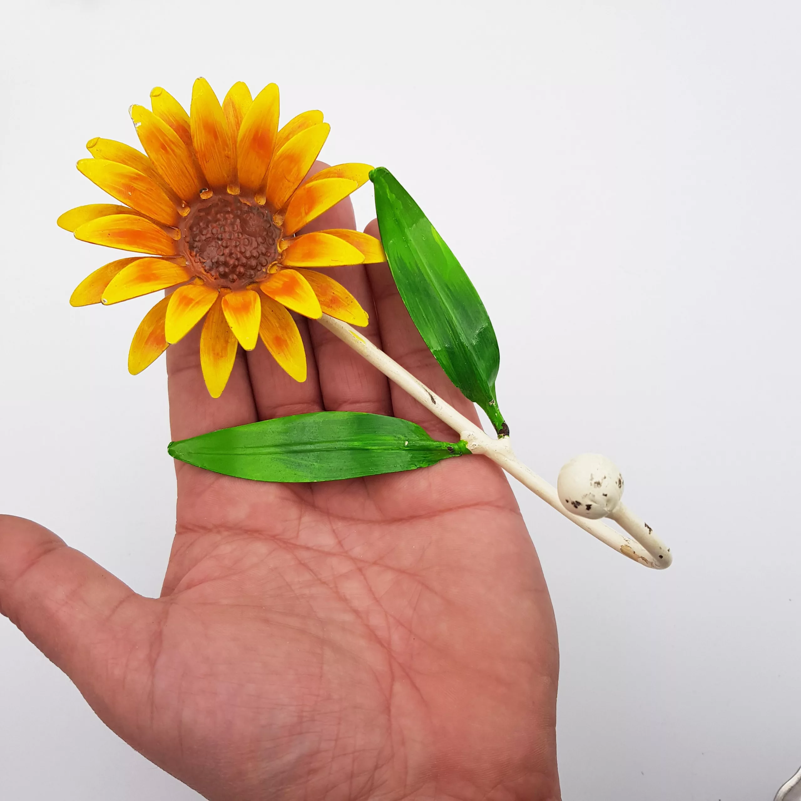 3 vintage metal towel pegs shape of flowers